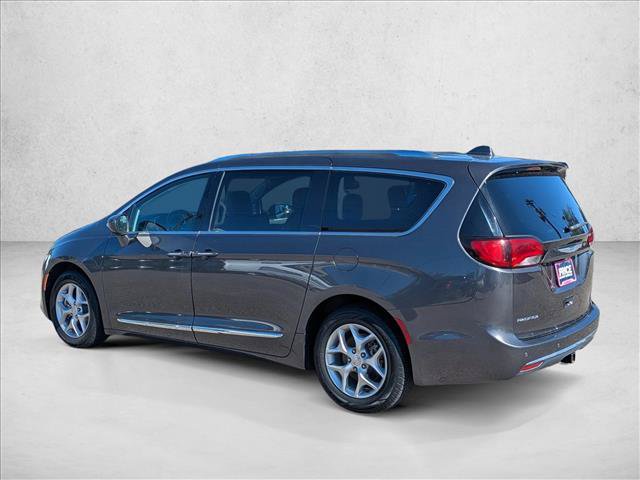 Used 2019 Chrysler Pacifica Touring-L Plus FWD image 8