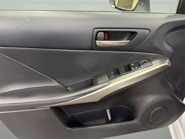 Used 2020 Lexus IS 300 F Sport image 9