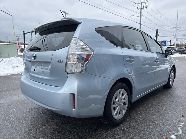 Used 2013 Toyota Prius V Three image 7