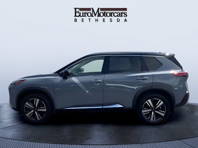 Used 2022 Nissan Rogue Platinum w/ Head-Up Display Package AWD/4WD image 2