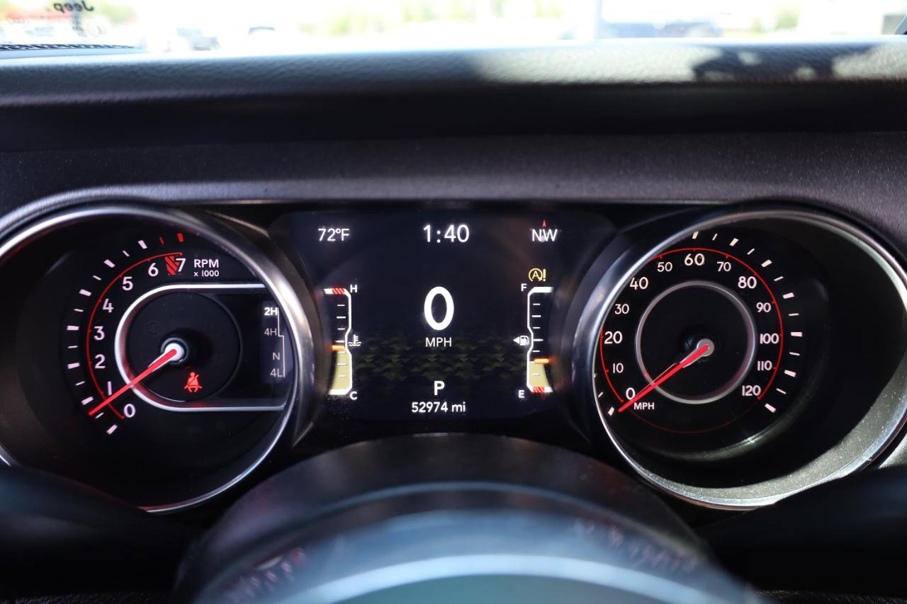 Used 2022 Jeep Gladiator Mojave w/ LED Lighting Group AWD/4WD image 10