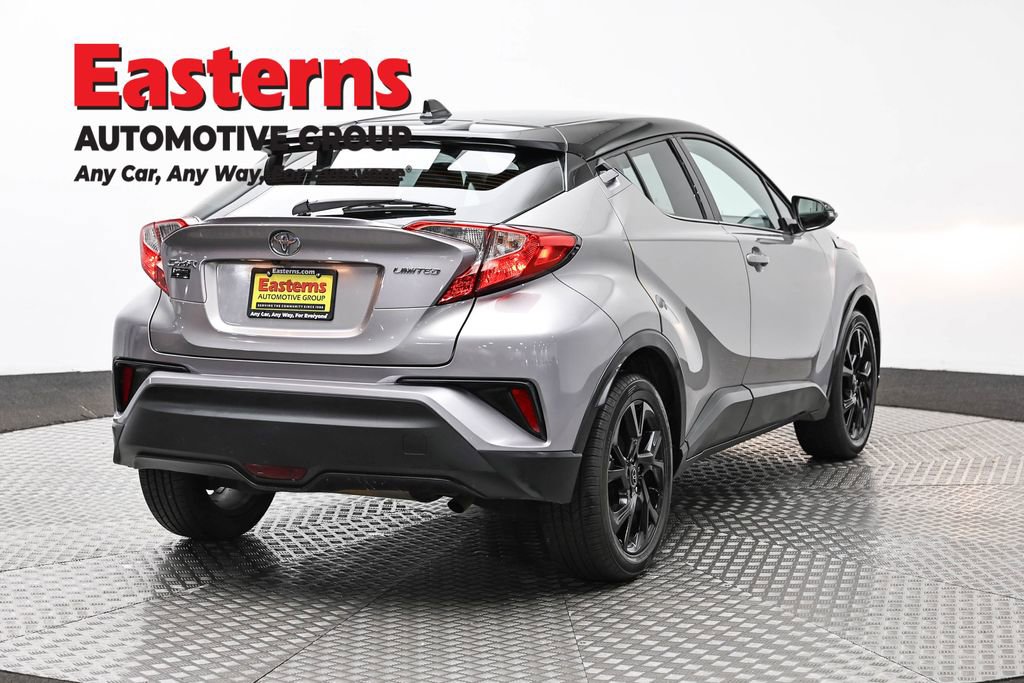 Used 2019 Toyota C-HR Limited FWD image 5