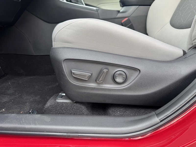 New 2025 Toyota RAV4 XLE image 11