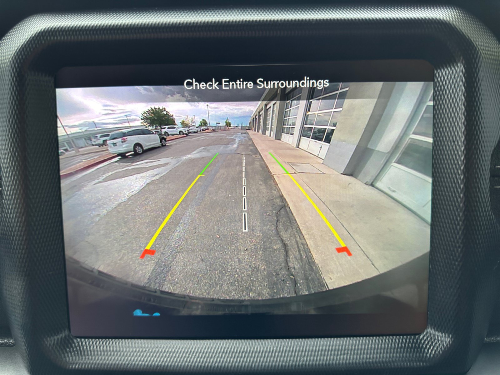 Used 2023 Jeep Wrangler Unlimited Sahara AWD/4WD image 19