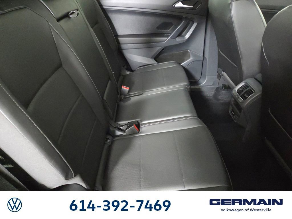 Used 2018 Volkswagen Tiguan SE w/ Panoramic Sunroof Package image 21