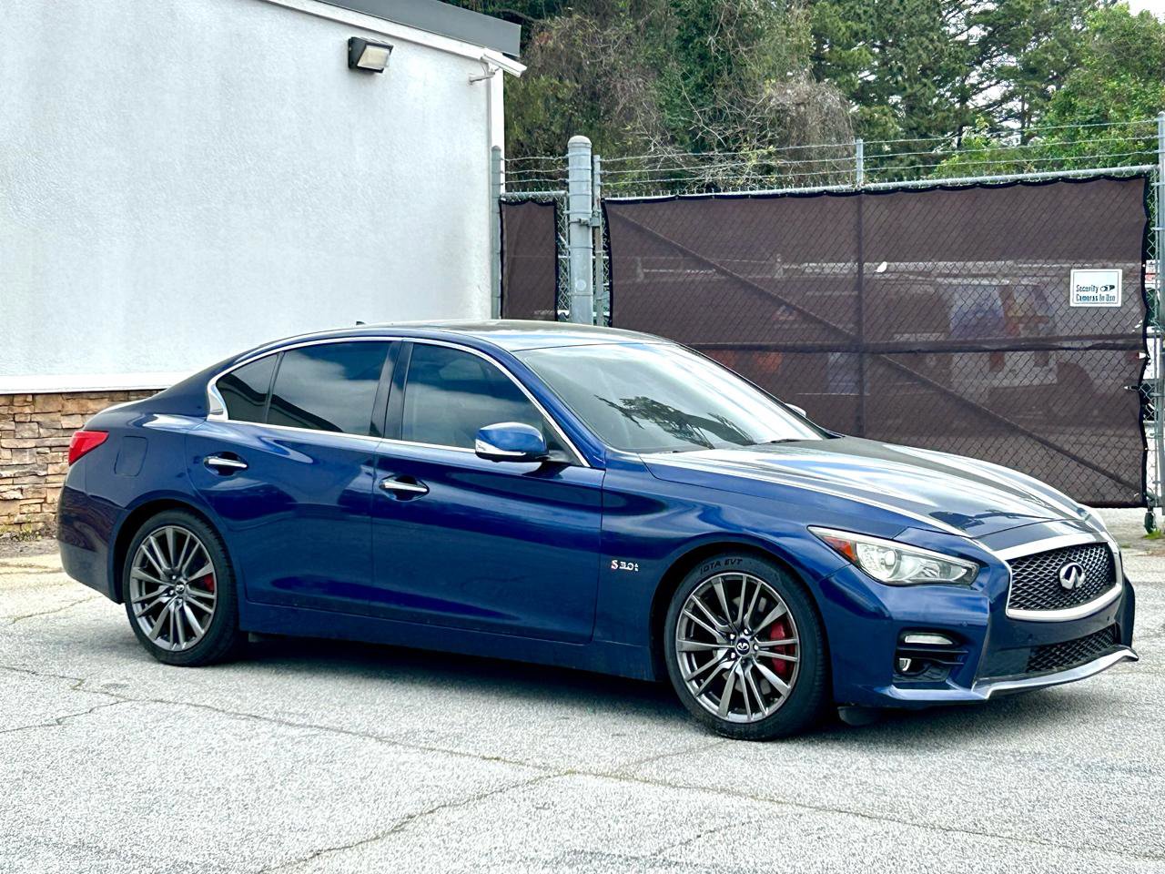 Used 2017 INFINITI Q50 Red Sport 400 RWD image 4