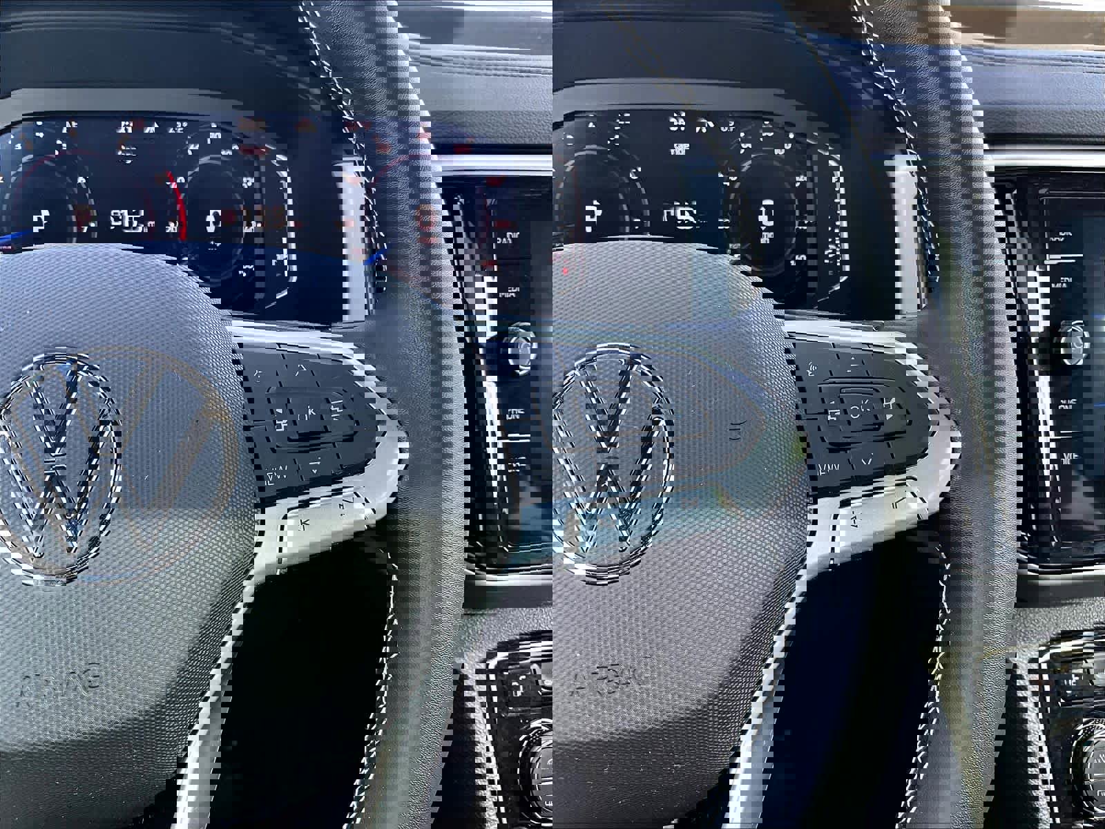 Used 2023 Volkswagen Atlas Cross Sport SE w/ Panoramic Sunroof Package image 24