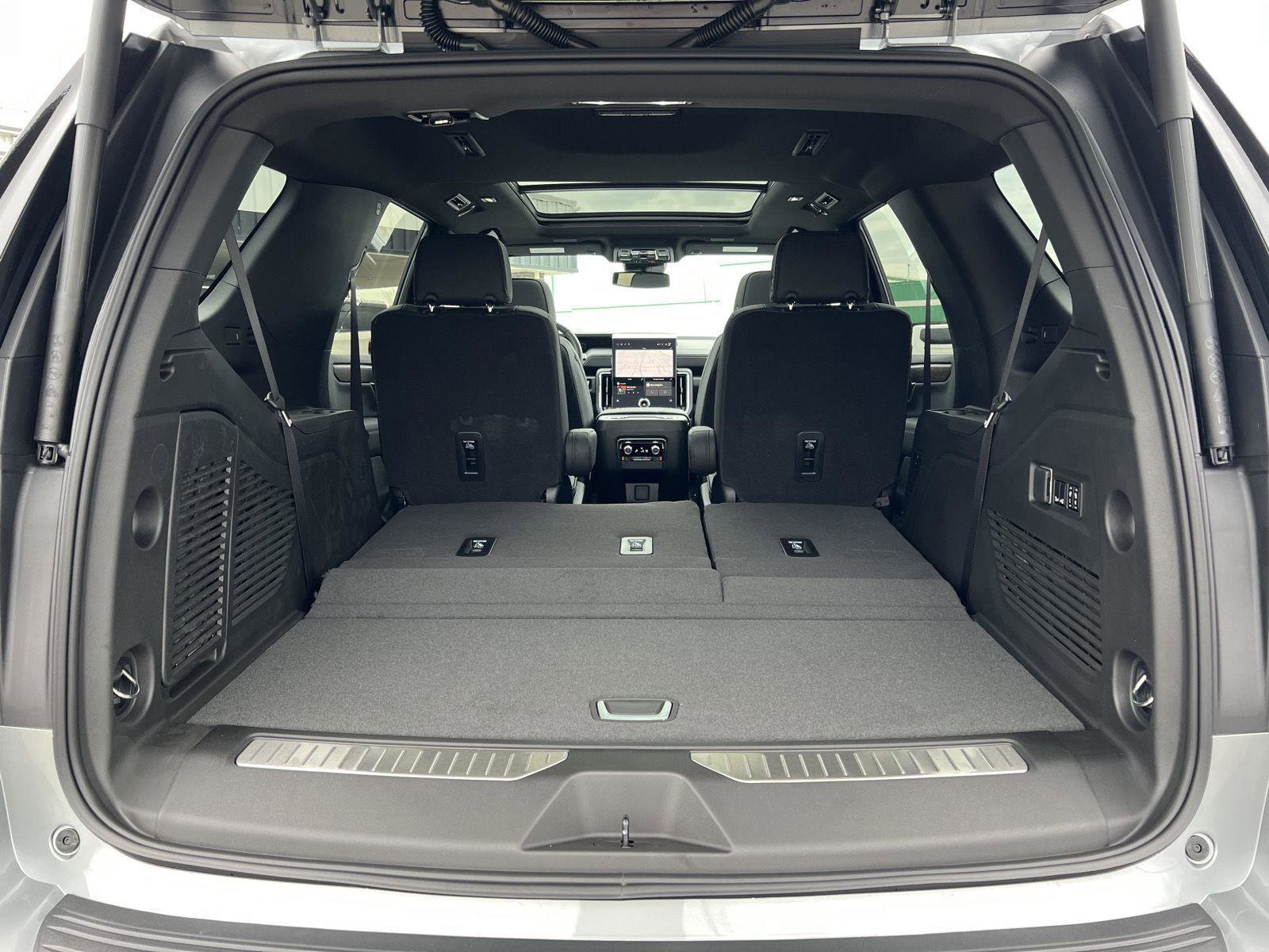 New 2026 GMC Yukon Denali AWD/4WD image 50