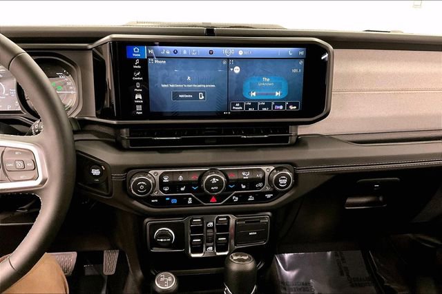 Used 2025 Jeep Wrangler Sahara 4xe w/ Safety Group image 30