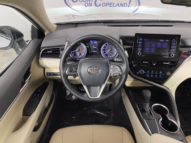 Used 2021 Toyota Camry LE w/ Cold Weather Package FWD image 16