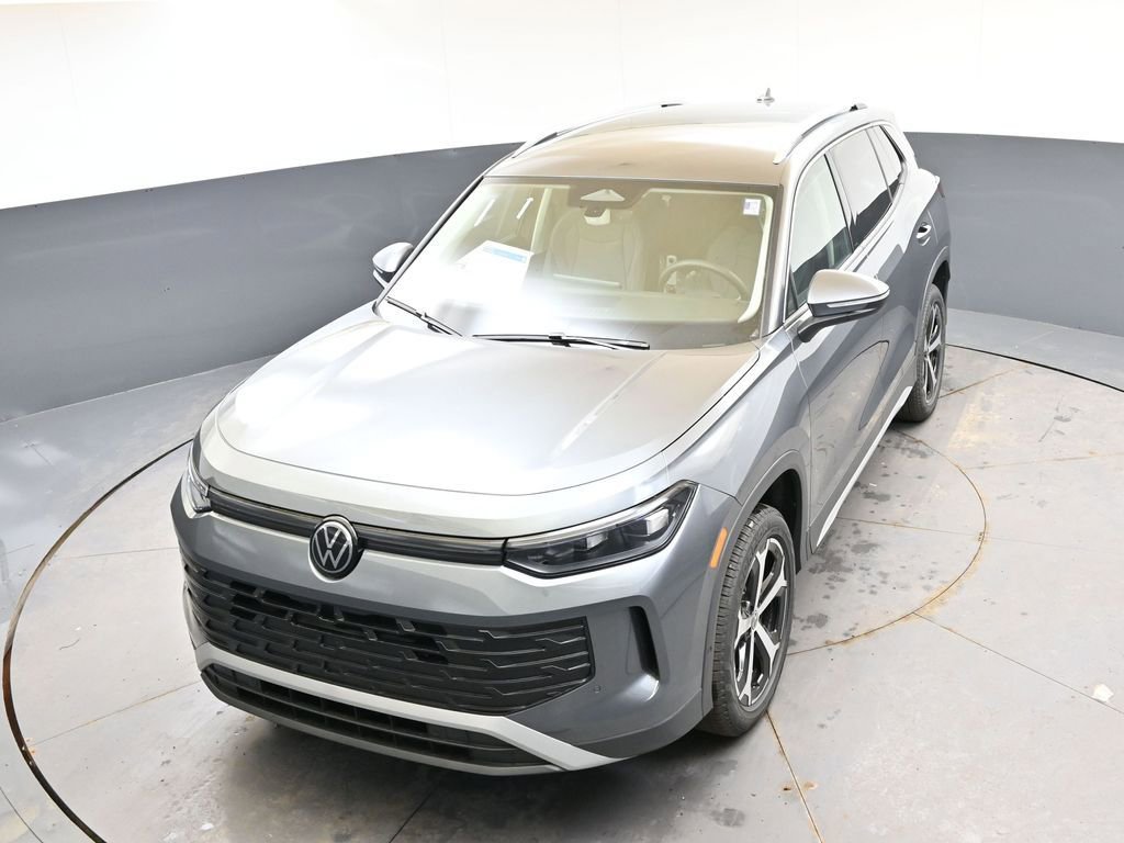 New 2026 Volkswagen Tiguan SE image 36