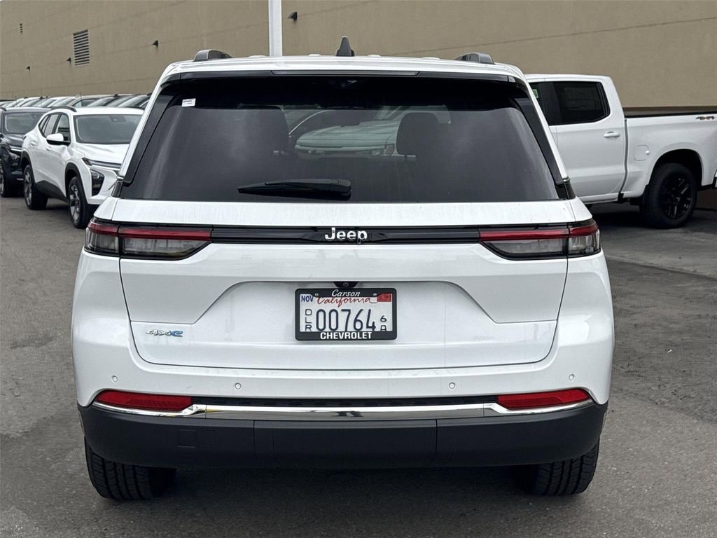 Used 2022 Jeep Grand Cherokee Limited 4xe w/ Luxury Tech Group II image 4