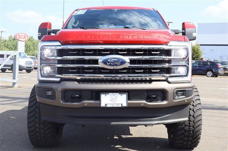 Used 2023 Ford F350 King Ranch w/ FX4 Off-Road Package AWD/4WD image 8