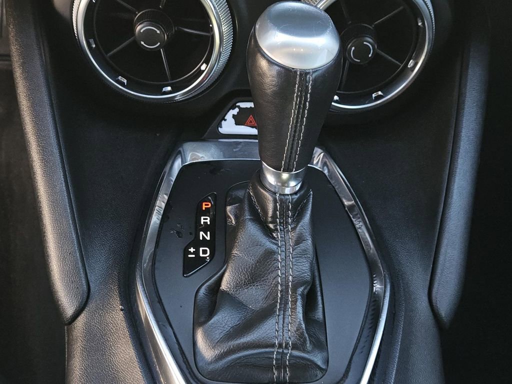 Used 2021 Chevrolet Camaro LT image 12