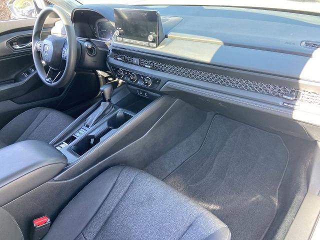 Used 2023 Honda Accord EX image 23