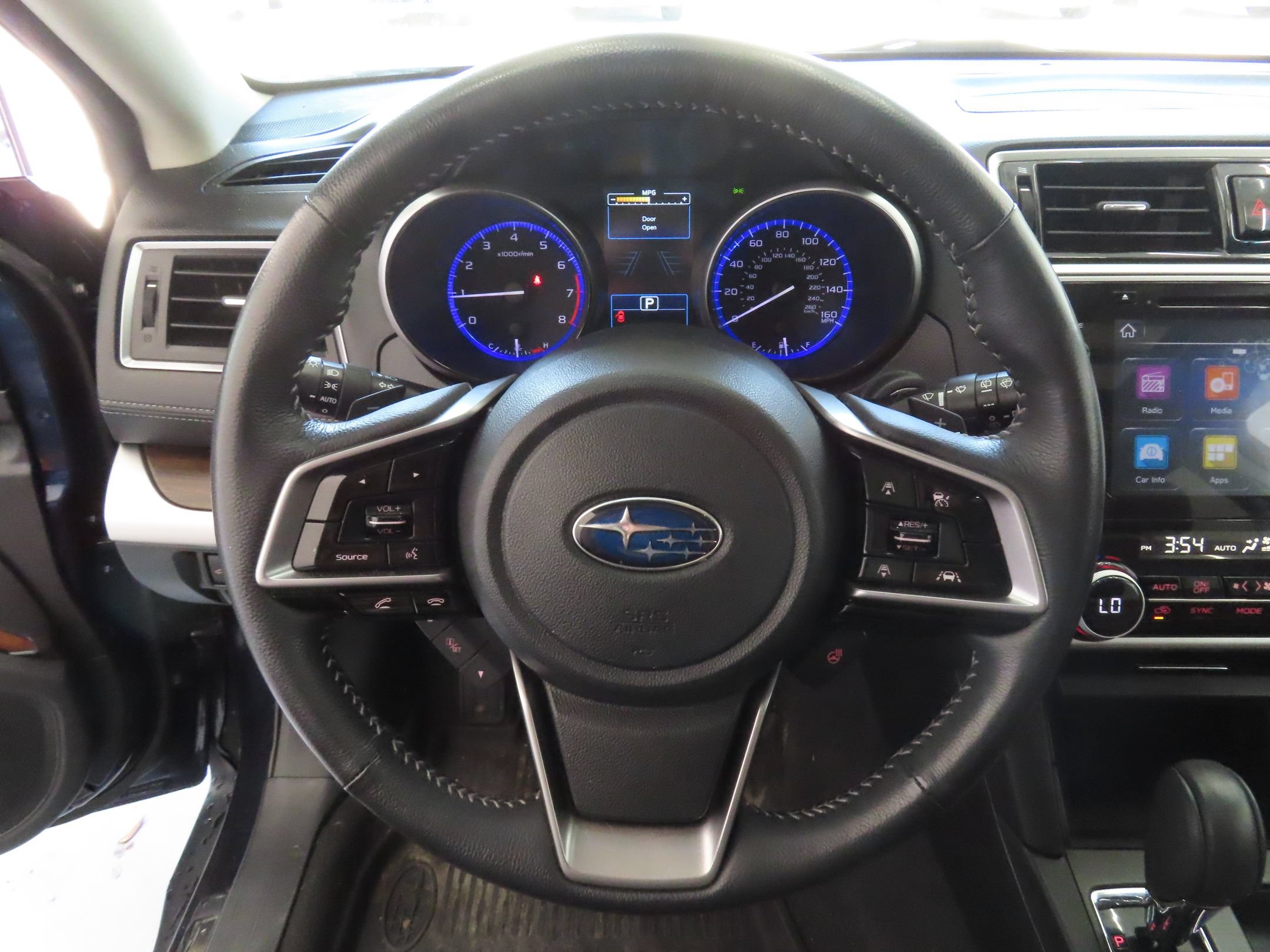 Used 2018 Subaru Outback 3.6R Touring w/ Protection Package #1 AWD/4WD image 15