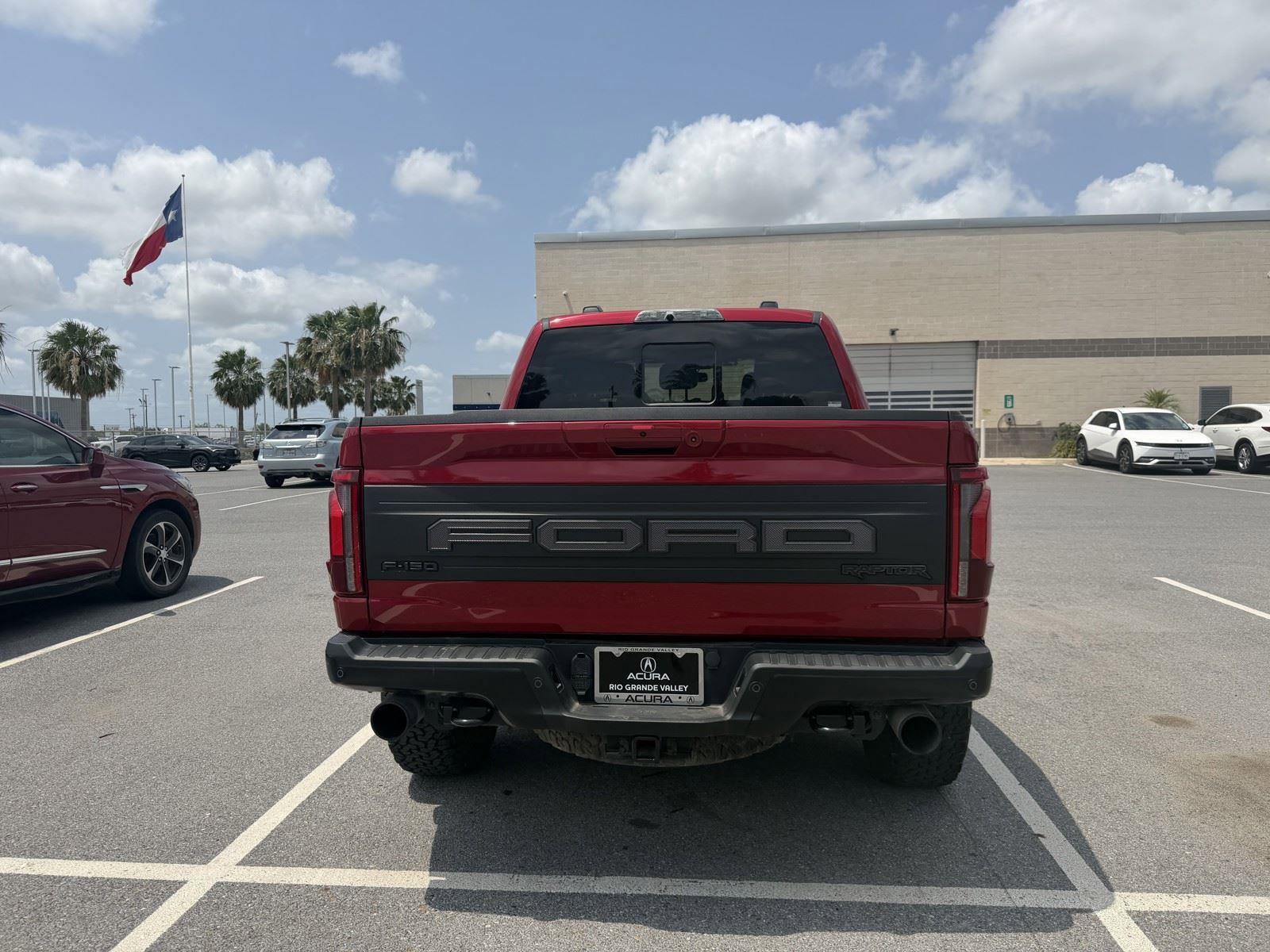 Used 2025 Ford F150 Raptor AWD/4WD image 11