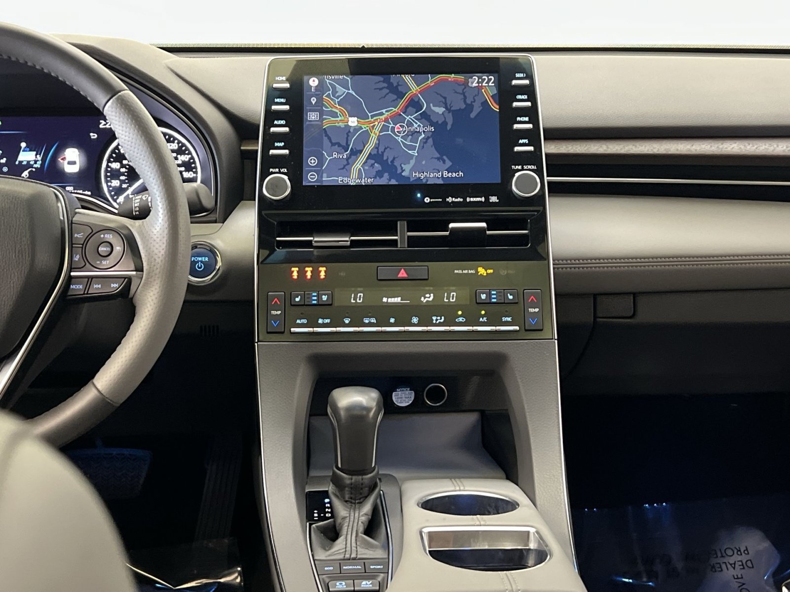 Used 2020 Toyota Avalon Limited w/ Advanced Safety Package FWD image 34