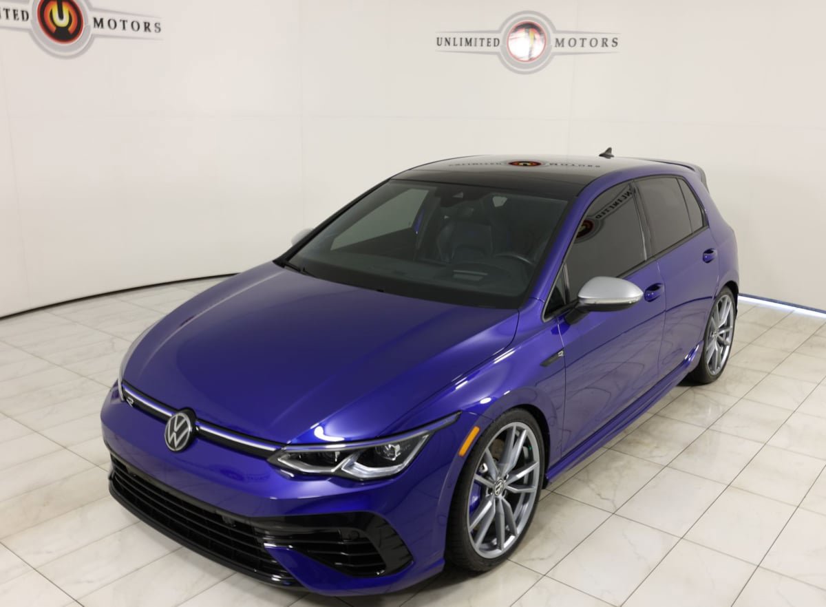 Used 2024 Volkswagen Golf R AWD/4WD image 35