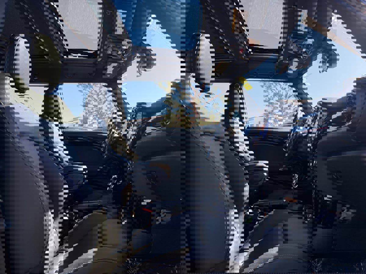 Used 2023 MINI Cooper S image 17