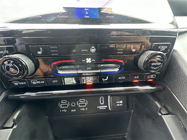 Used 2024 Jeep Grand Cherokee Limited 4xe image 17