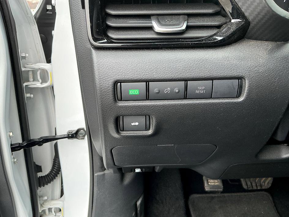 Certified 2022 Nissan Sentra SV w/ Trunk Package image 13