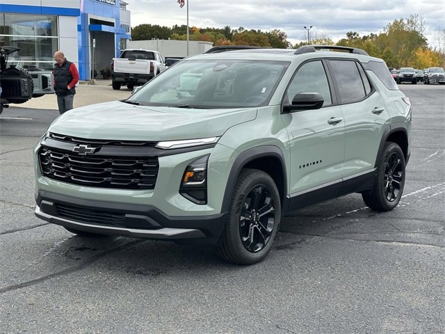 New 2026 Chevrolet Equinox LT w/ Midnight Edition image 7