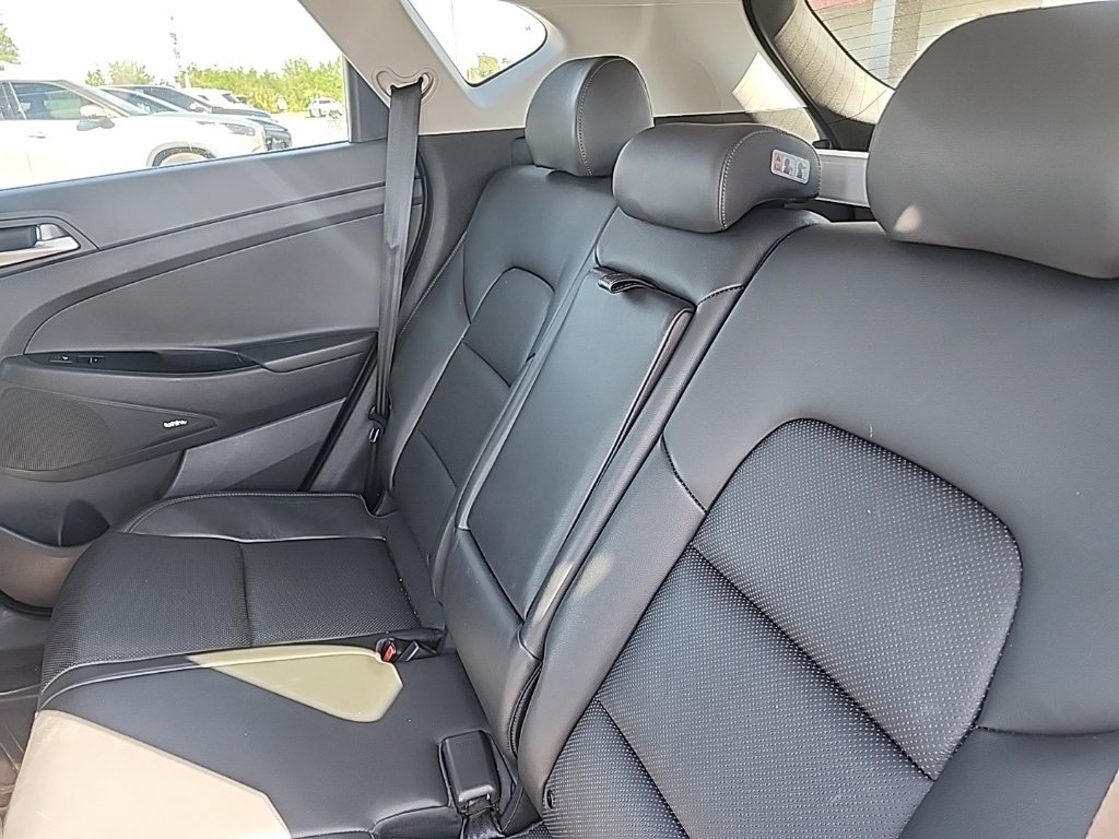 Used 2021 Hyundai Tucson Ultimate w/ Cargo Package FWD image 8