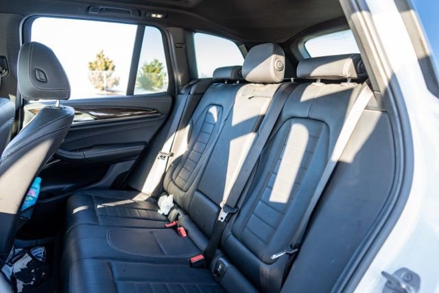 Used 2018 BMW X3 M40i image 16