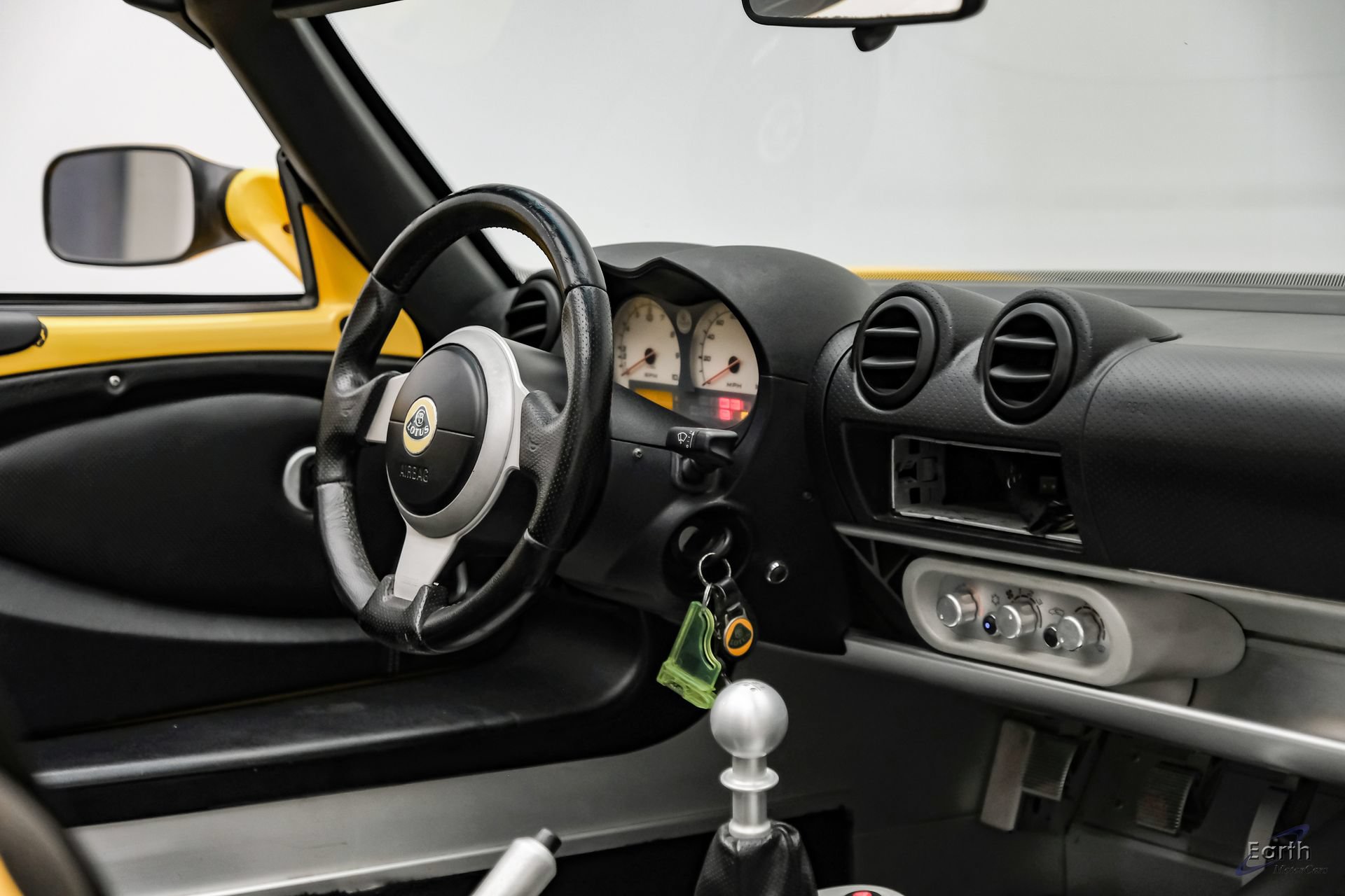 Used 2005 Lotus Elise RWD image 59