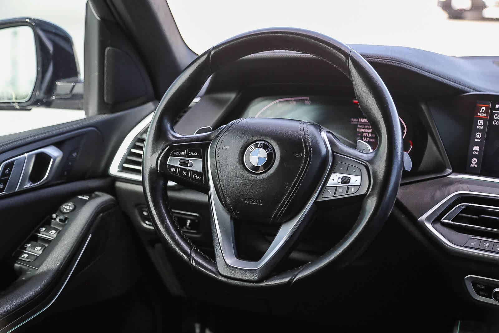 Used 2020 BMW X5 sDrive40i w/ Premium Package image 15