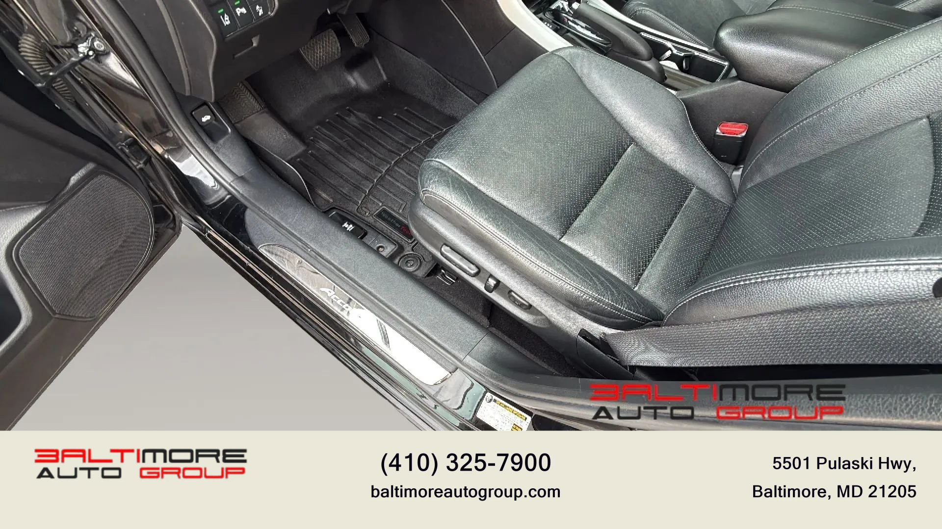 Used 2016 Honda Accord Touring image 11