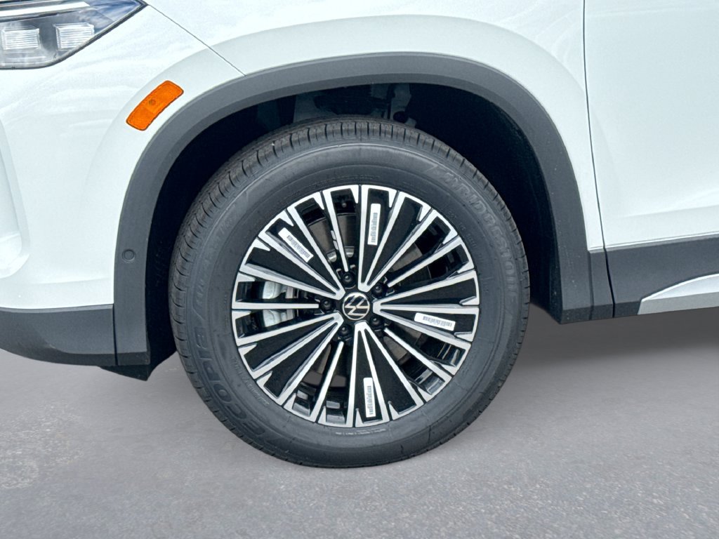 New 2026 Volkswagen Tiguan S AWD/4WD image 18