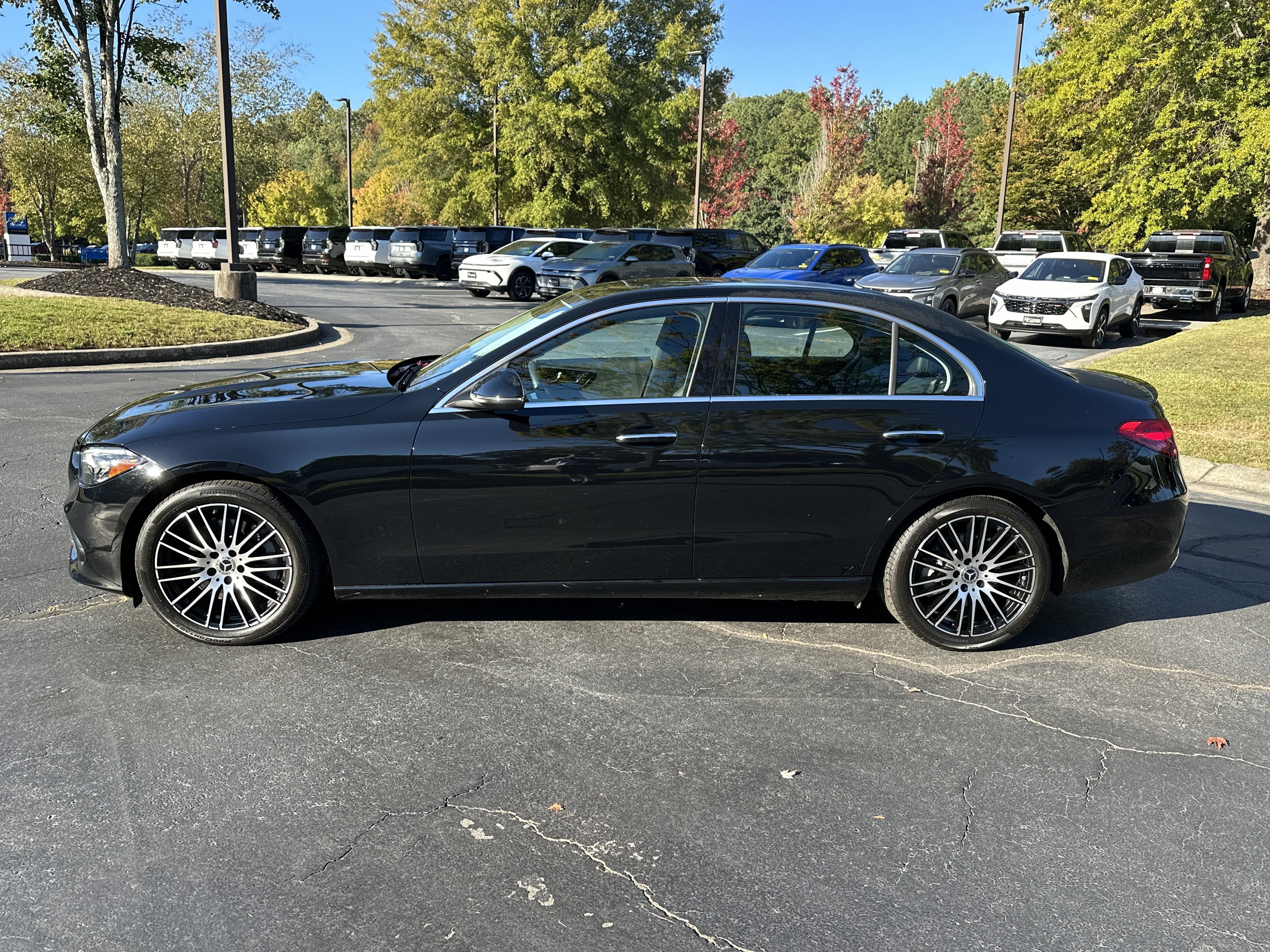 Used 2022 Mercedes-Benz C 300 Sedan image 8