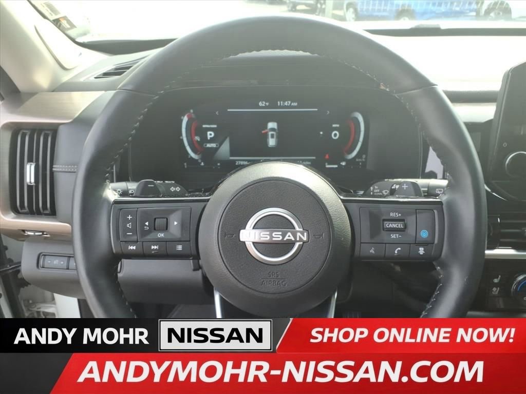 Used 2024 Nissan Pathfinder Platinum image 19