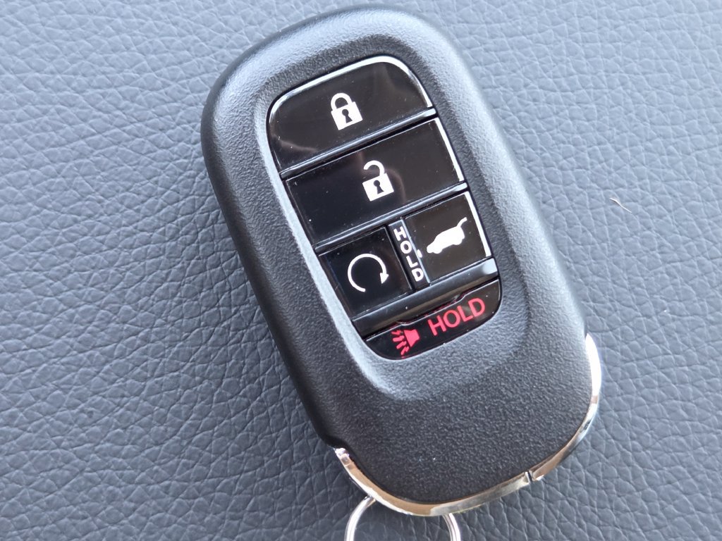 Certified 2025 Honda Pilot Touring image 42