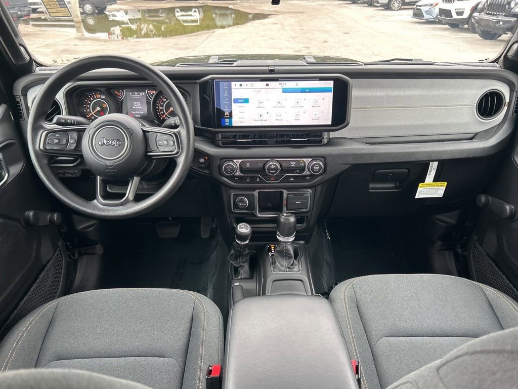 Certified 2024 Jeep Gladiator Sport image 31