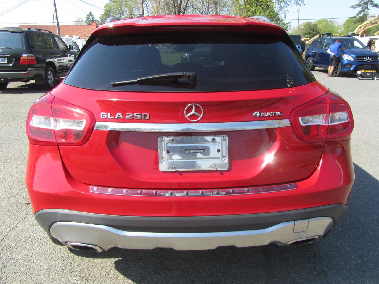 Used 2018 Mercedes-Benz GLA 250 4MATIC image 9