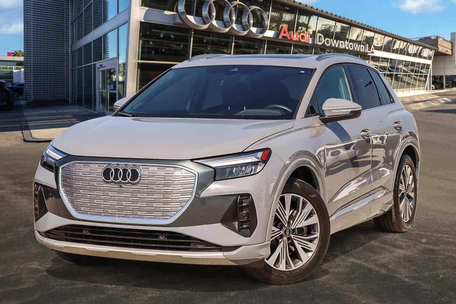 Used 2023 Audi Q4 e-tron Premium w/ Premium Plus RWD image 1