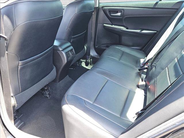 Used 2017 Toyota Camry XLE w/ Moonroof Package FWD image 24