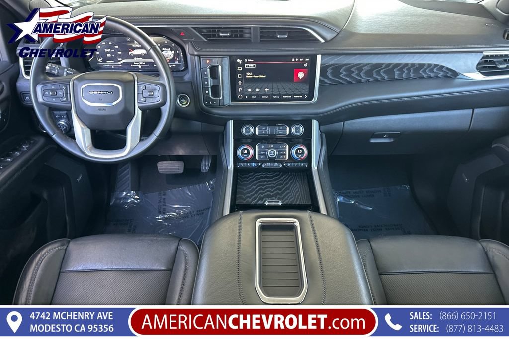 Used 2023 GMC Yukon Denali AWD/4WD image 17