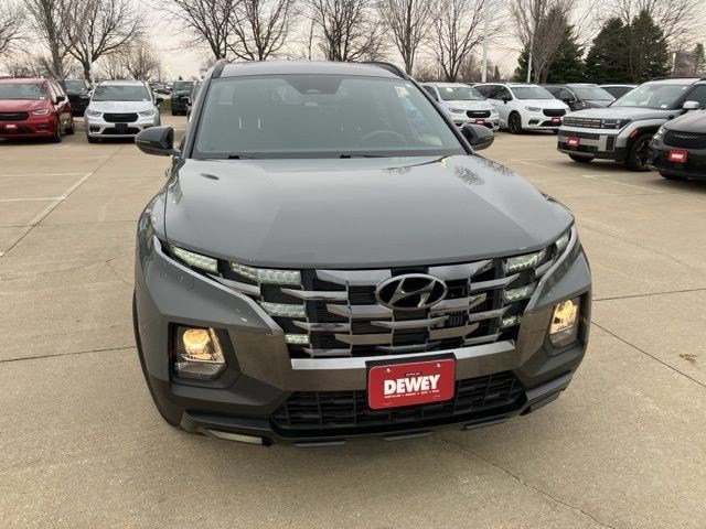Used 2023 Hyundai Santa Cruz Night image 2