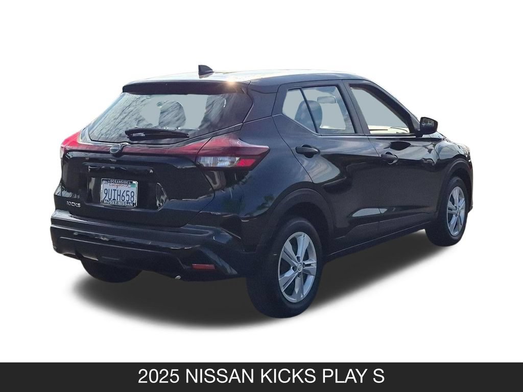 Used 2025 Nissan Kicks Play S FWD image 9