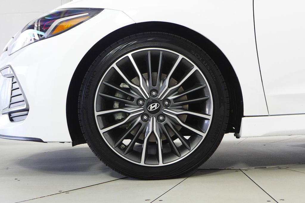Used 2018 Hyundai Elantra Sport w/ Sport Premium Package 03 image 5