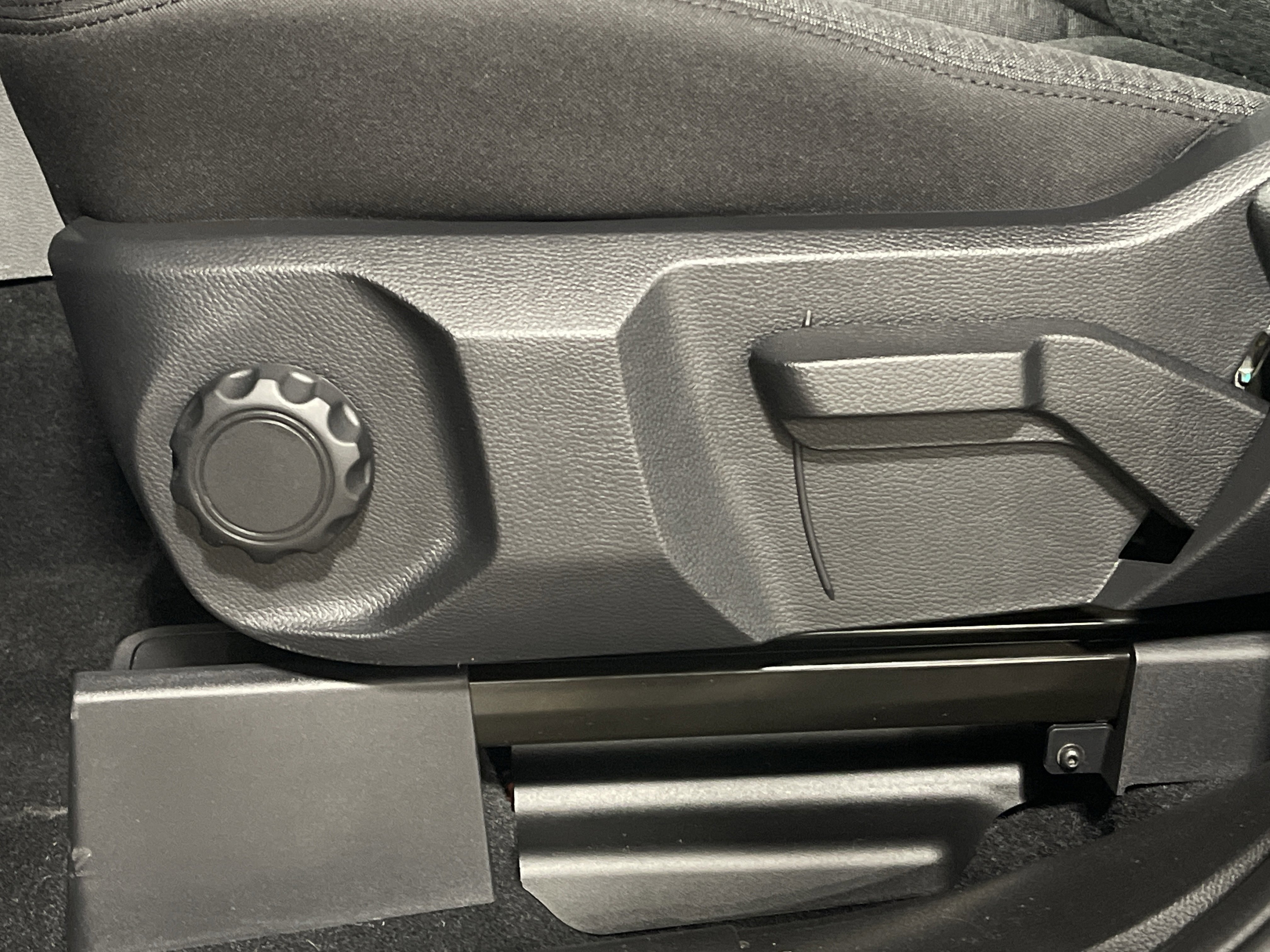 New 2025 Ford Ranger XLT w/ Black Appearance Package image 13