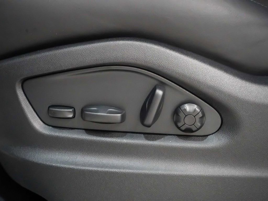 New 2026 Porsche Cayenne S AWD/4WD image 24