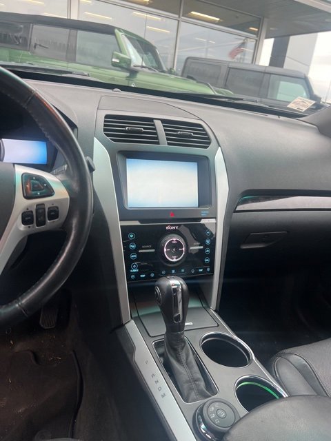 Used 2011 Ford Explorer Limited w/ 302A Rapid Spec Order Code image 9