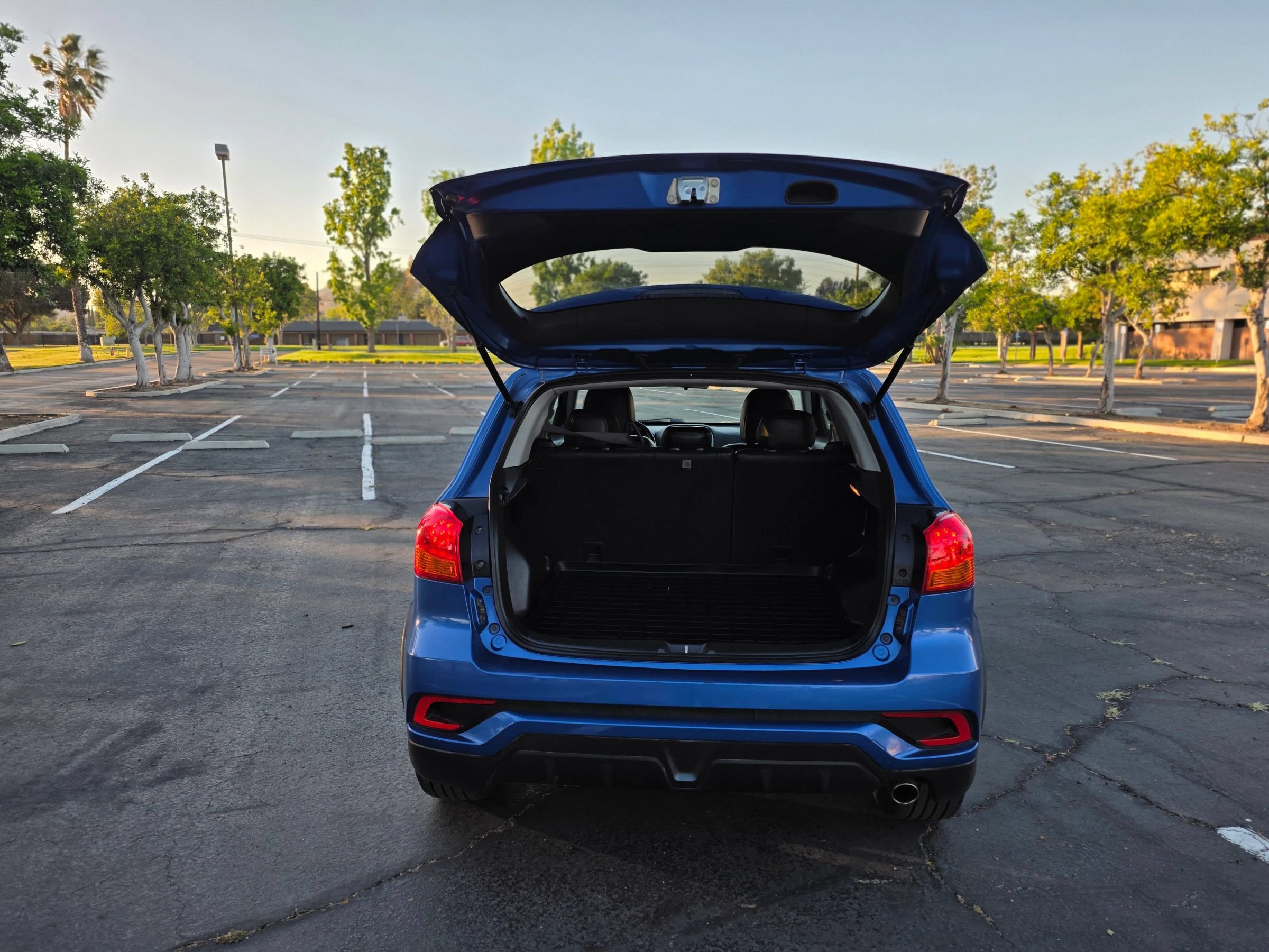 Used 2018 Mitsubishi Outlander Sport SEL FWD image 24