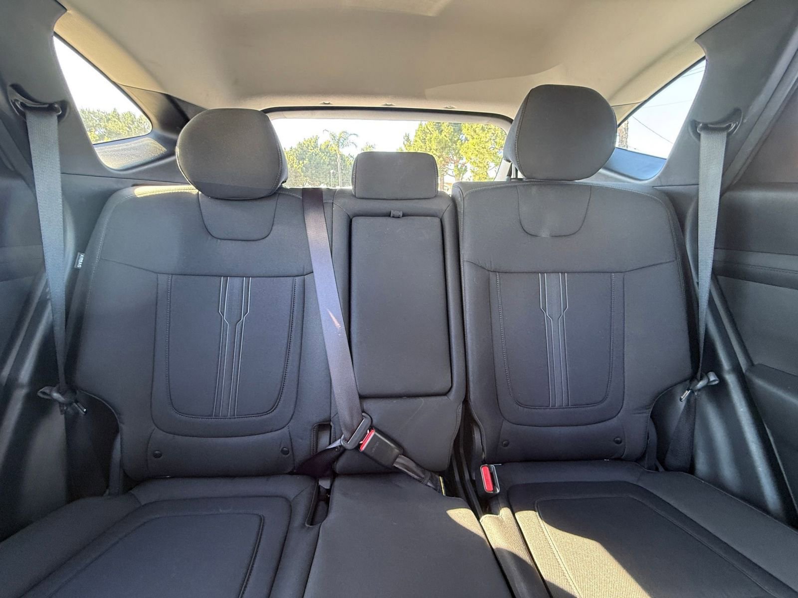 Used 2025 Hyundai Tucson SEL AWD/4WD image 37