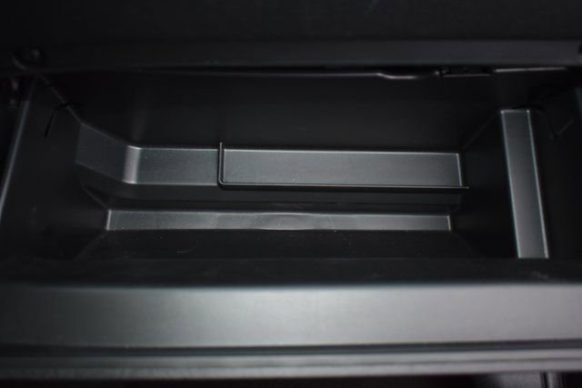 Used 2023 Ford Explorer Limited image 49